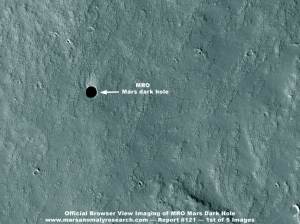 Dark hole on Mars